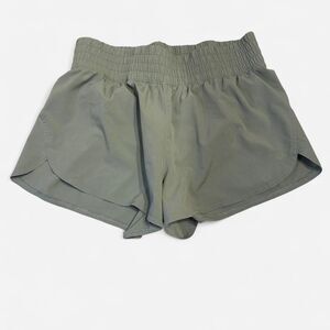Gapfit Women's Green and Khaki Shorts